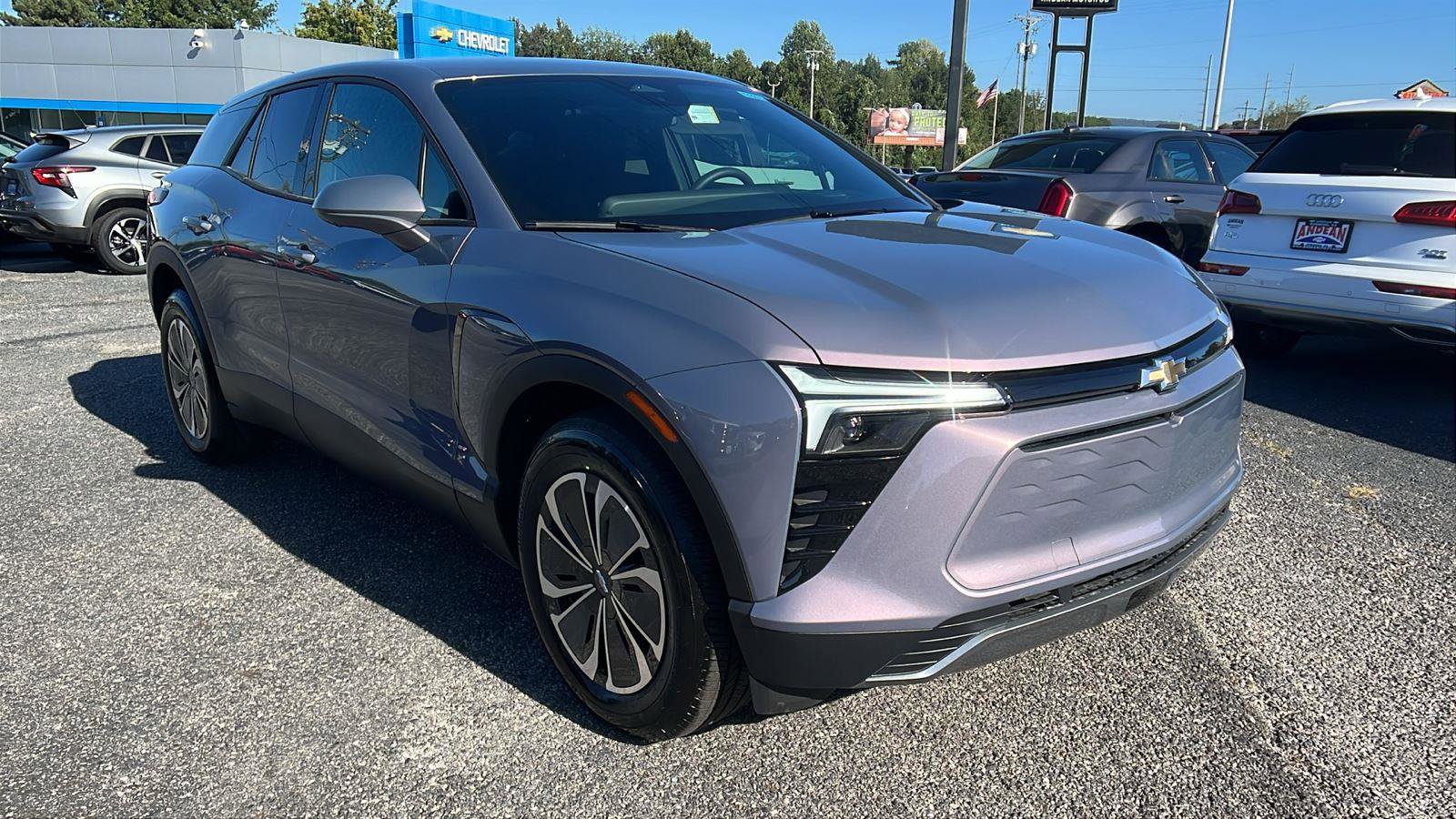 New 2026 Chevrolet Blazer EV LT AWD/4WD image 3