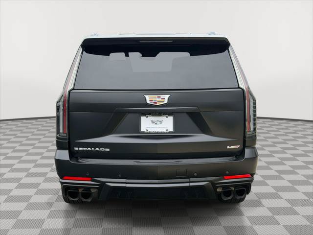 Used 2025 Cadillac Escalade ESV V AWD/4WD image 6