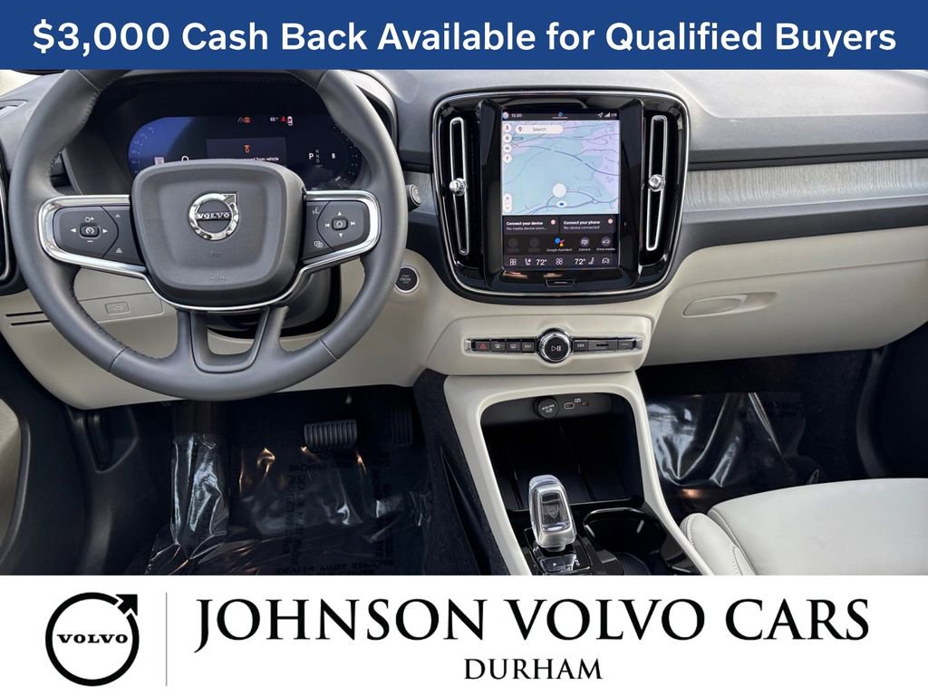 New 2026 Volvo XC40 B4 Plus w/ Climate Package image 8
