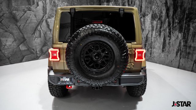 New 2025 Jeep Wrangler Unlimited Rubicon w/ Safety Group AWD/4WD image 18