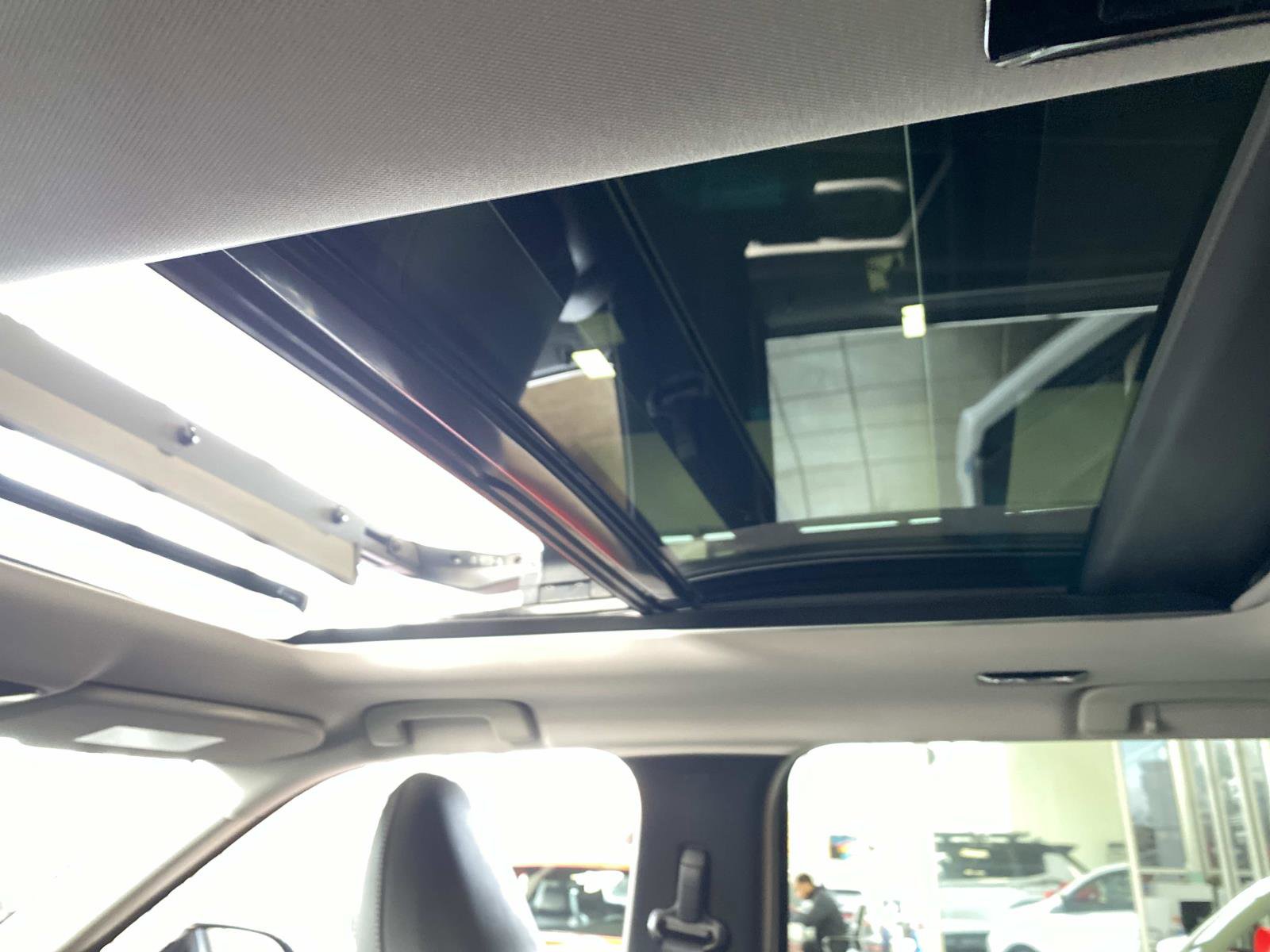 New 2026 Mitsubishi Outlander AWD image 9