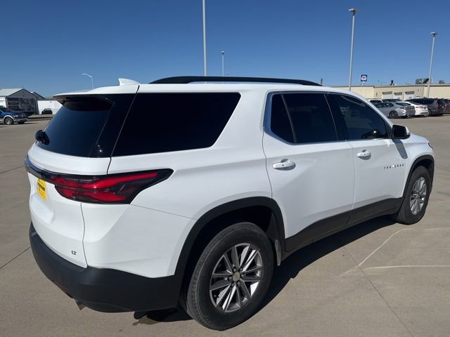 Used 2023 Chevrolet Traverse LT image 7
