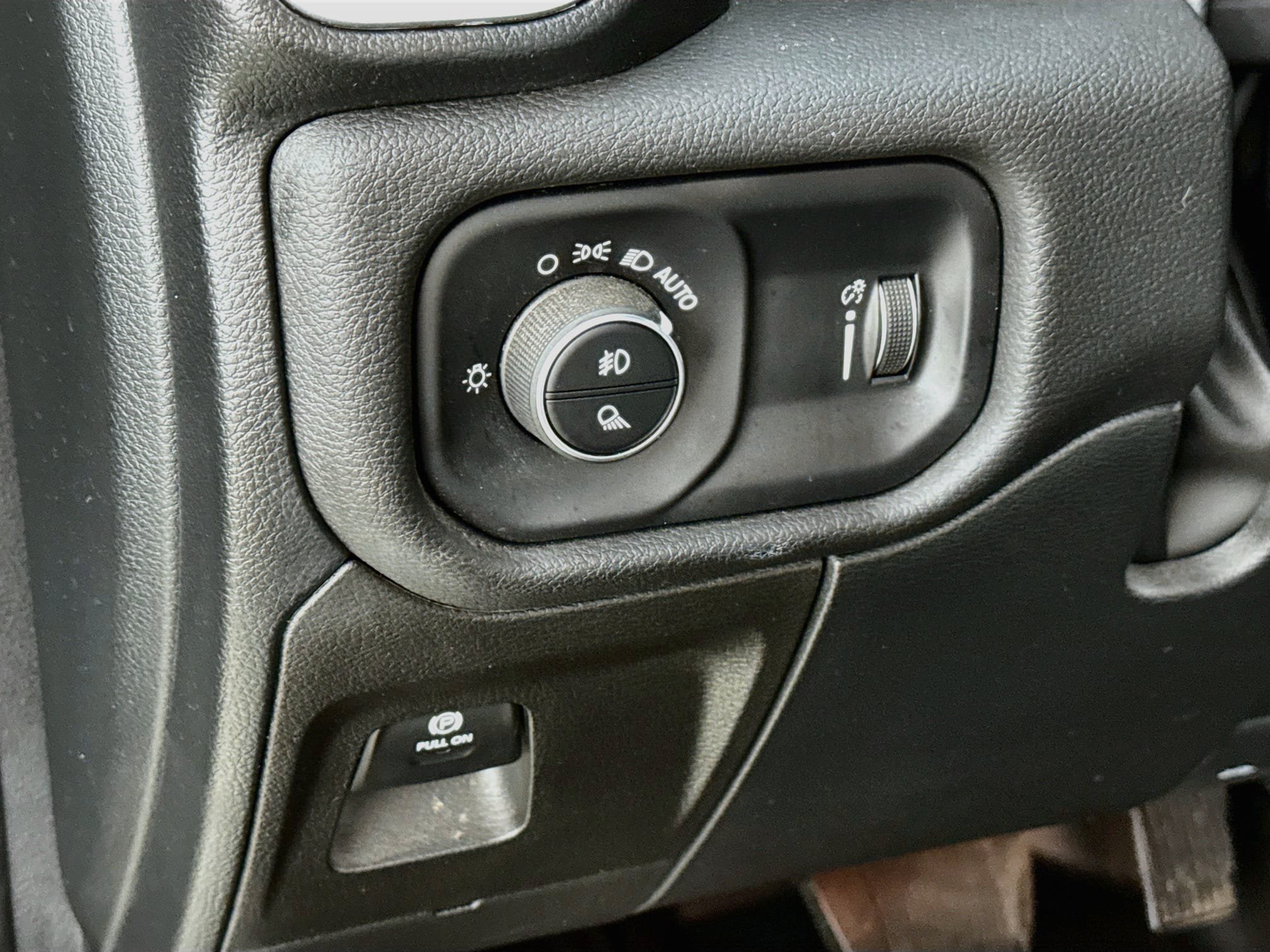 Used 2023 RAM 1500 Big Horn AWD/4WD image 13