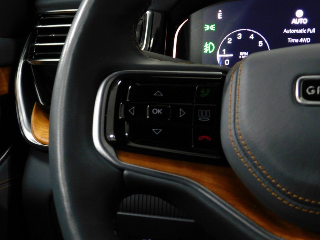 Used 2022 Jeep Grand Wagoneer Series II w/ Convenience Group III image 40
