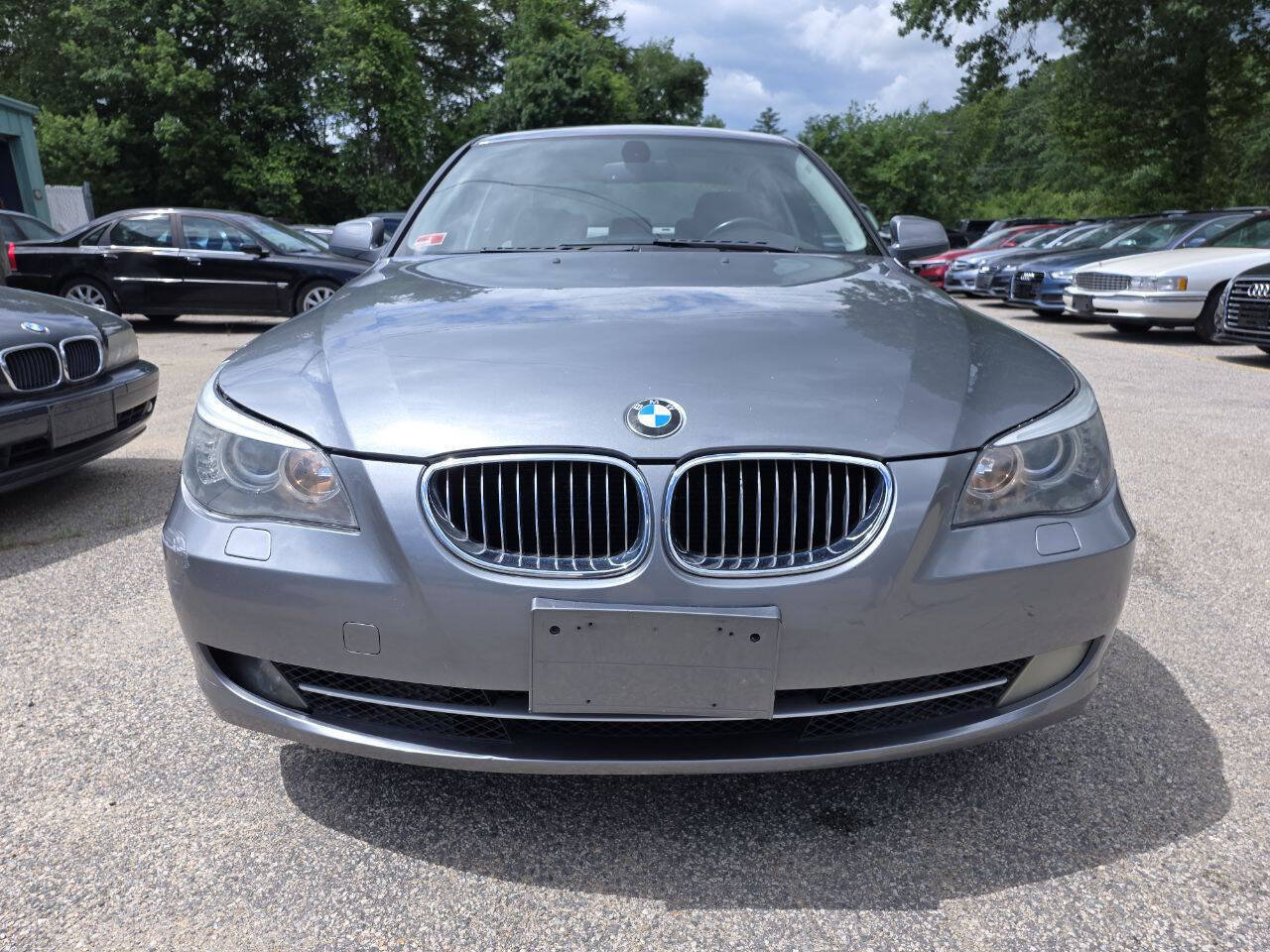 Used 2010 BMW 528i xDrive Sedan AWD/4WD image 5