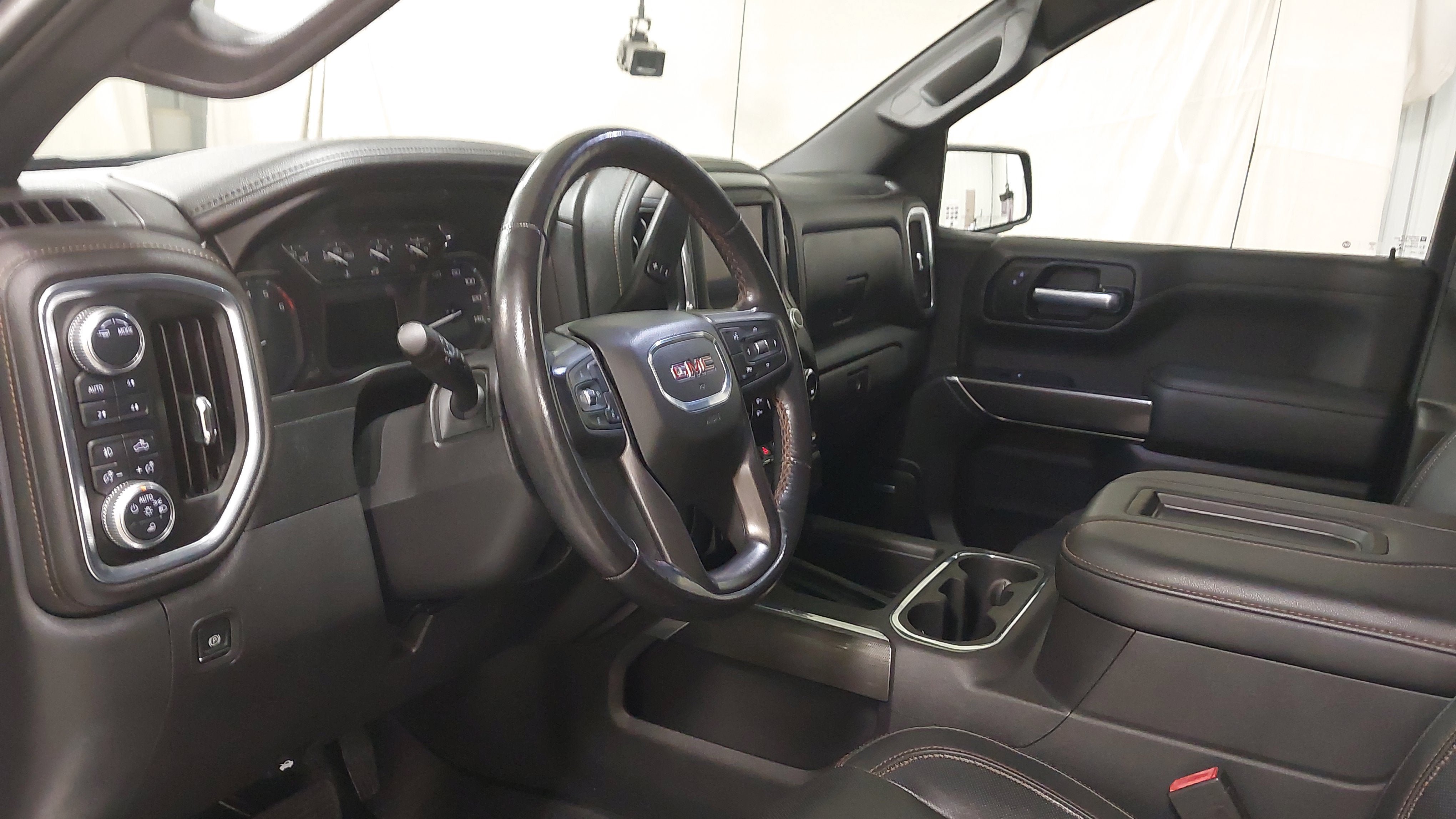 Used 2020 GMC Sierra 1500 AT4 w/ AT4 Premium Package AWD/4WD image 18