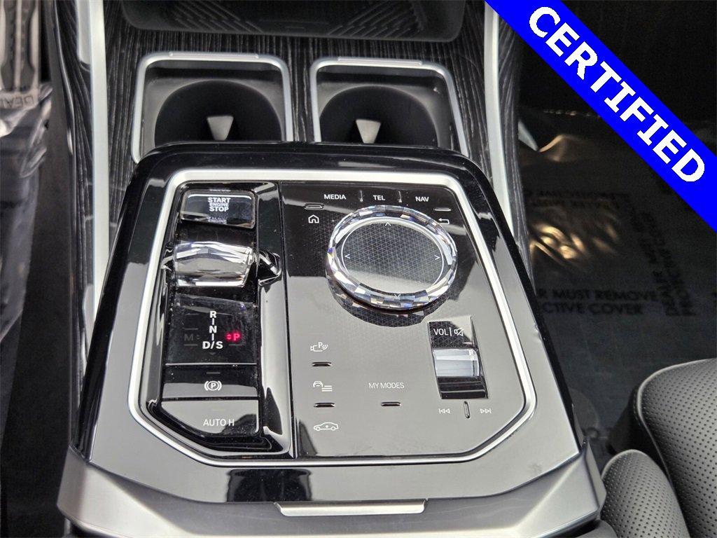 Used 2023 BMW 740i image 38