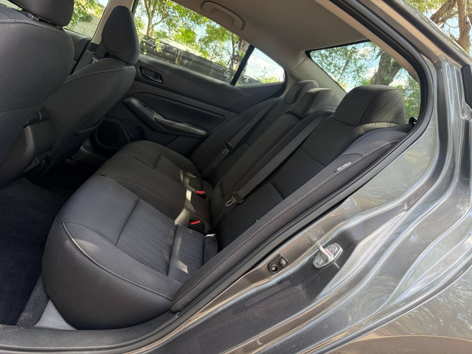 Used 2025 Nissan Altima 2.5 SV FWD image 22