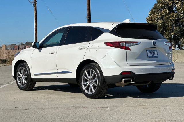 Used 2023 Acura RDX w/ Technology Package FWD image 6