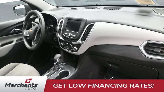 Used 2022 Chevrolet Equinox LS AWD/4WD image 16