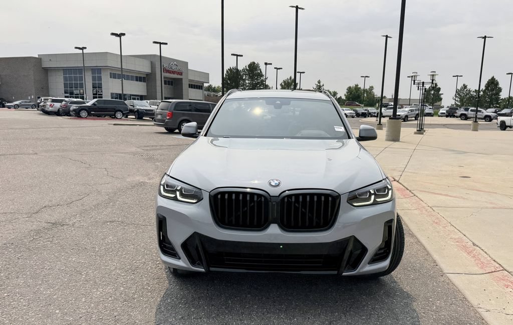 Used 2023 BMW X3 xDrive30i w/ M Sport Package AWD/4WD image 3