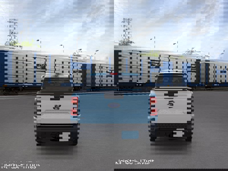 New 2026 Ford Maverick XLT image 5