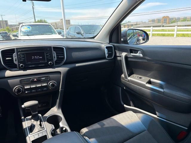 Used 2017 Kia Sportage LX FWD image 22