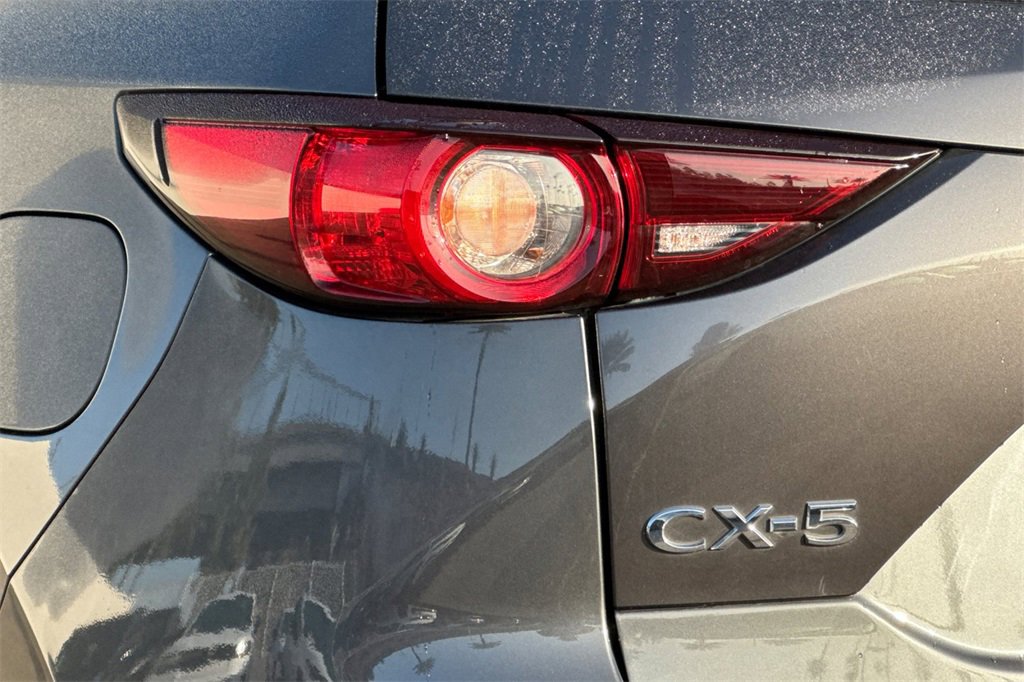 Used 2021 MAZDA CX-5 Touring image 34