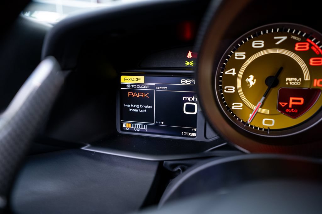 Used 2016 Ferrari 488 GTB RWD image 40