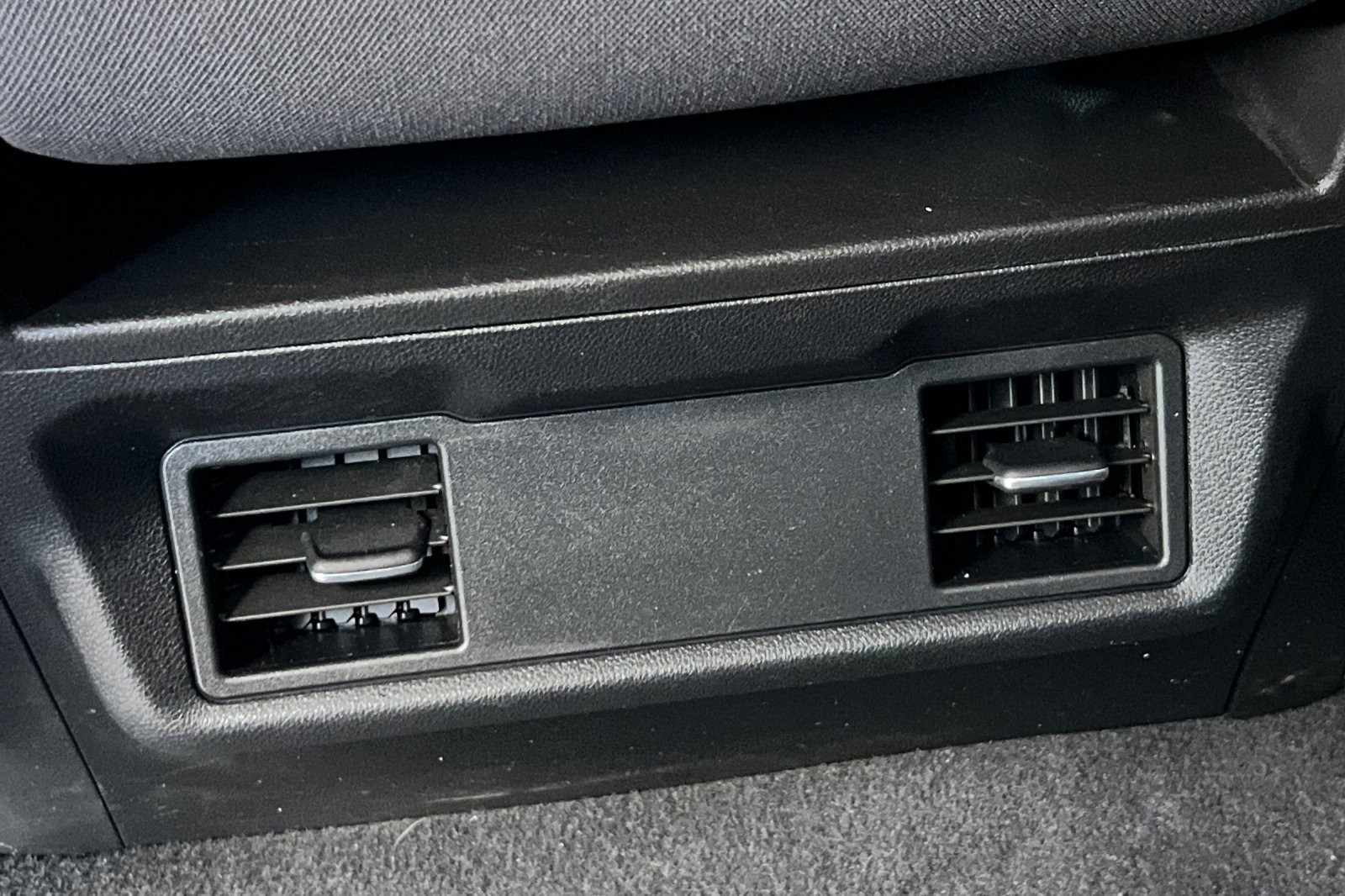 Used 2022 Chevrolet Silverado 1500 Custom RWD image 17