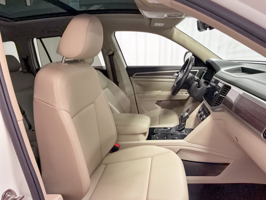 Used 2019 Volkswagen Atlas SEL FWD image 30