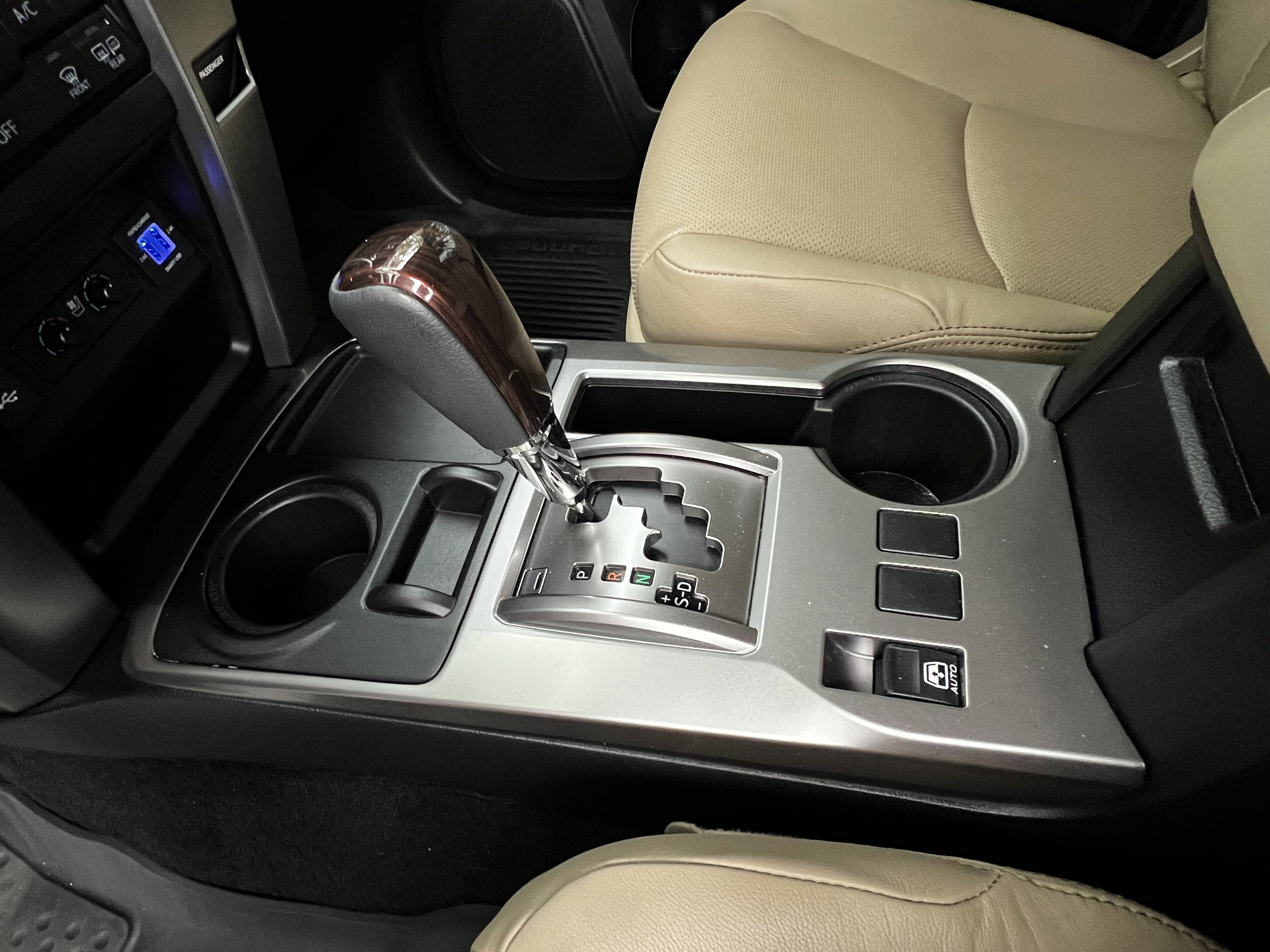 Used 2023 Toyota 4Runner Limited image 29