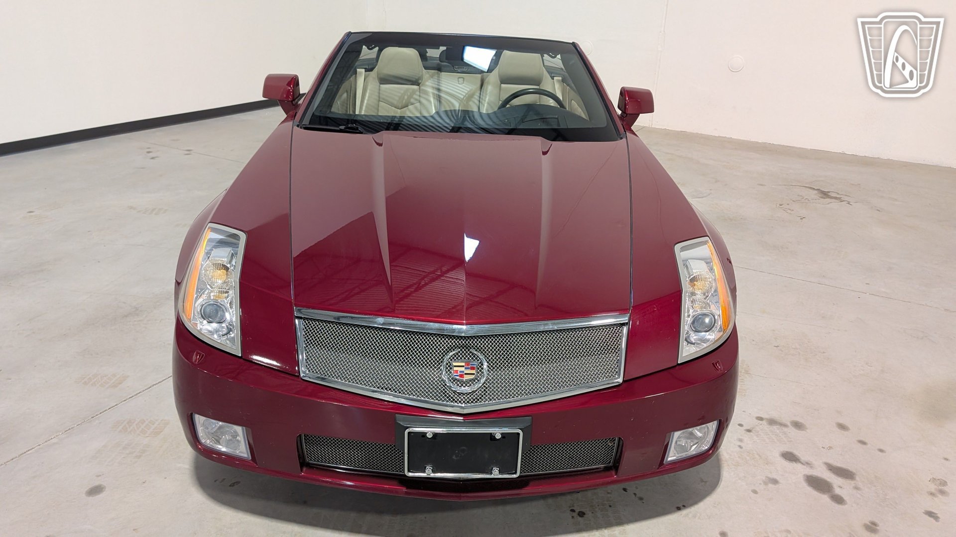 Used 2006 Cadillac XLR V RWD image 23