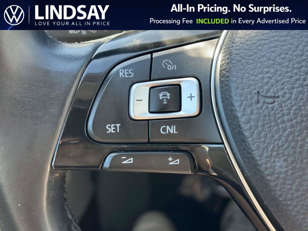 Used 2017 Volkswagen Passat 1.8T SEL Premium FWD image 20