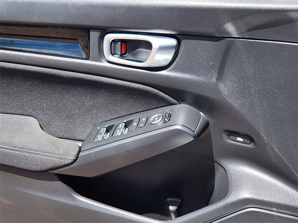 Used 2022 Honda Civic EX image 10