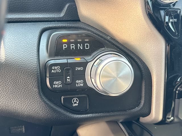 Used 2021 RAM 1500 Laramie AWD/4WD image 14