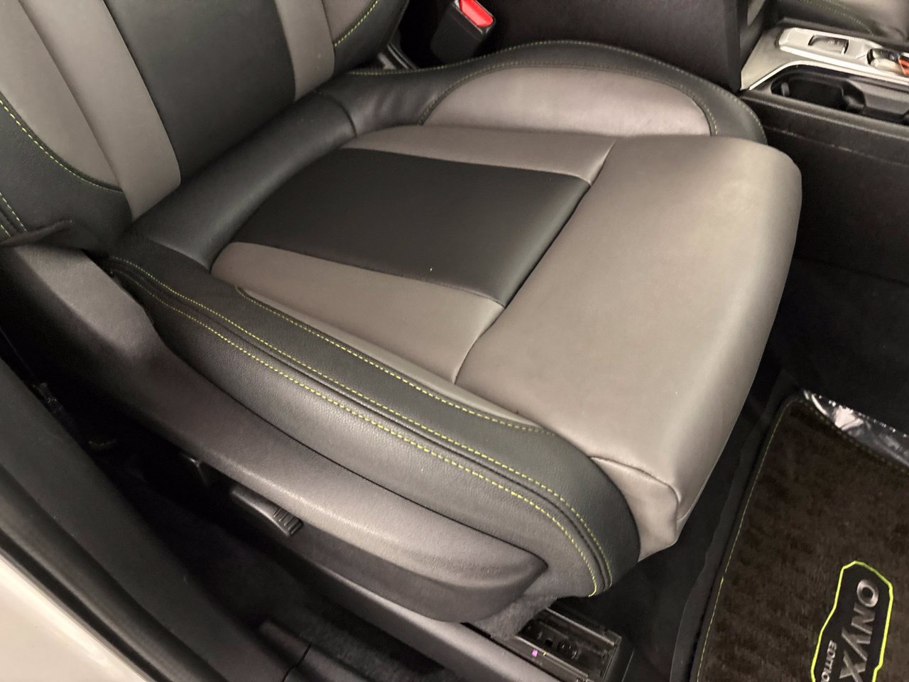 Used 2025 Toyota Camry LE FWD image 36