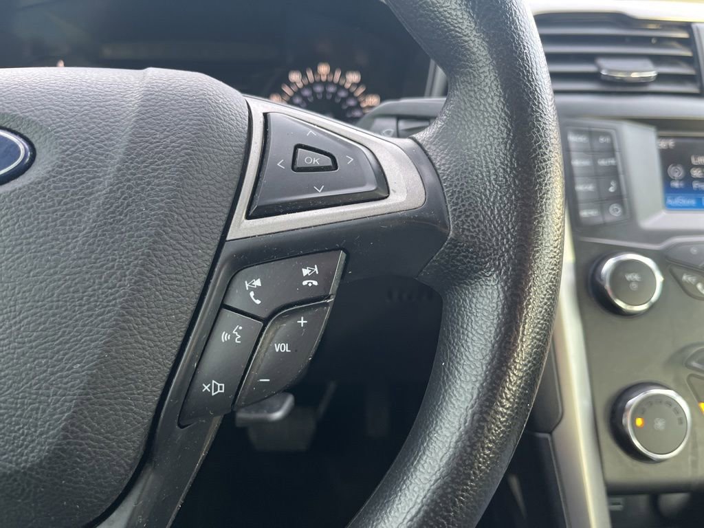 Used 2019 Ford Fusion S image 56