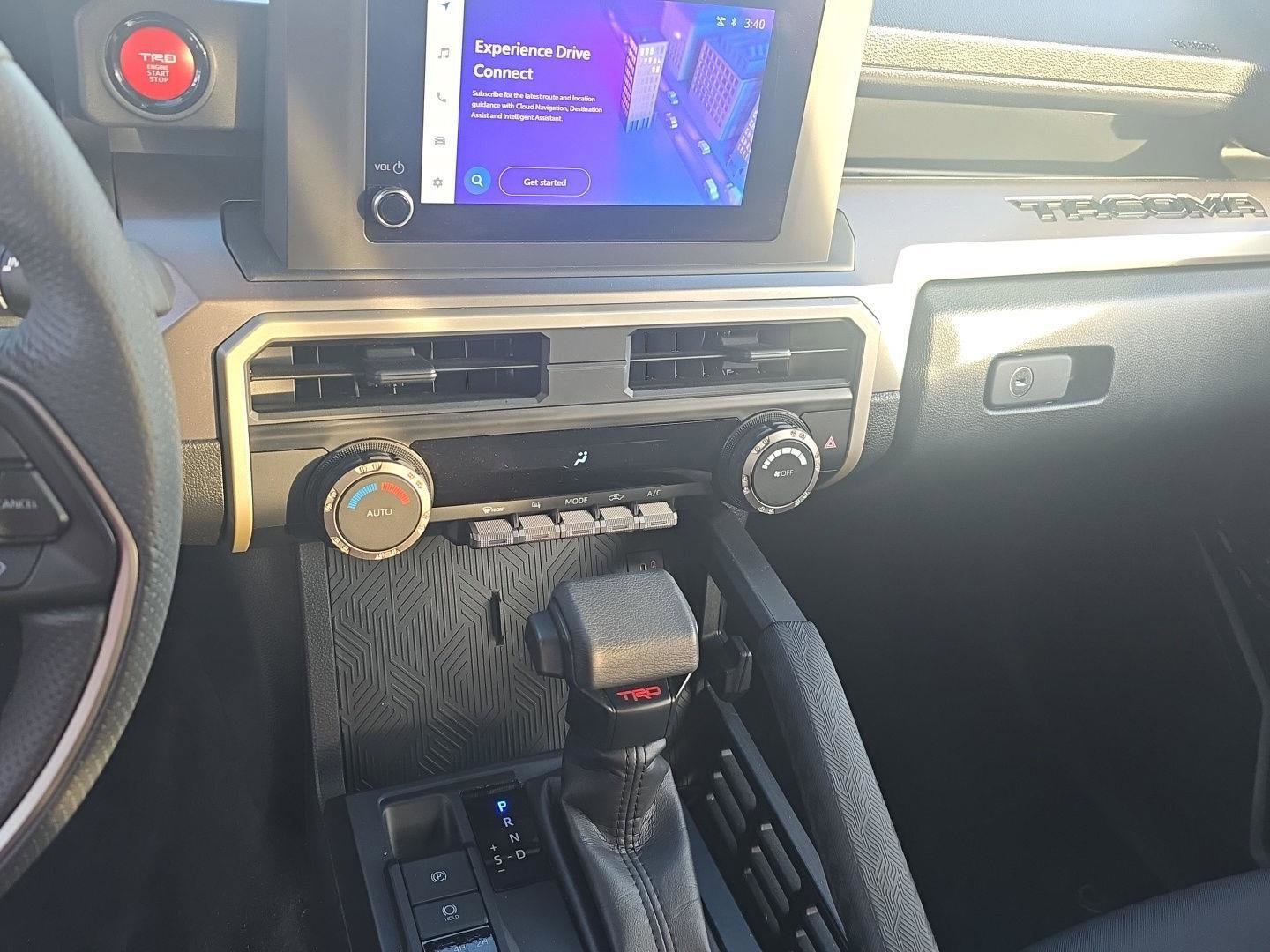 Used 2025 Toyota Tacoma TRD Off-Road image 11