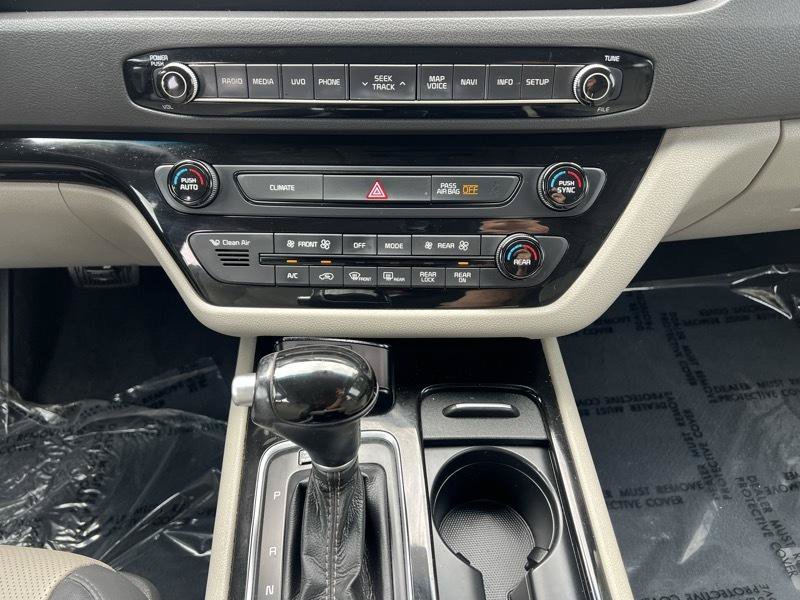 Used 2015 Kia Sedona SX FWD image 18