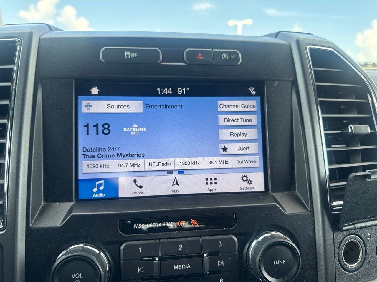 Used 2019 Ford F150 XLT w/ Equipment Group 302A Luxury RWD image 44