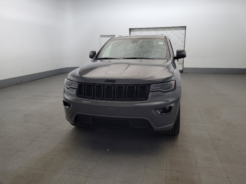Used 2022 Jeep Grand Cherokee Laredo X image 15