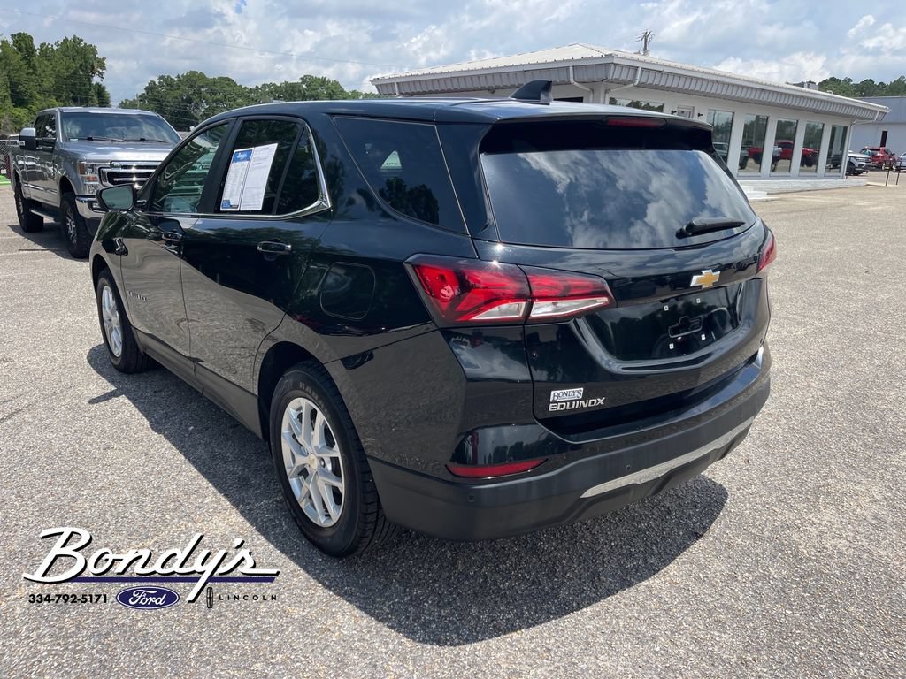 Used 2024 Chevrolet Equinox LT FWD image 12
