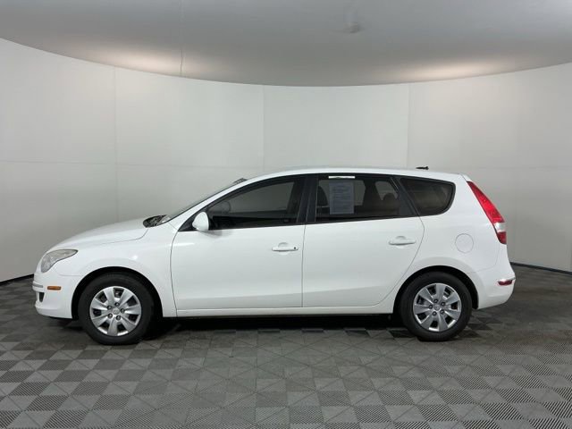 Used 2011 Hyundai Elantra GLS FWD image 8