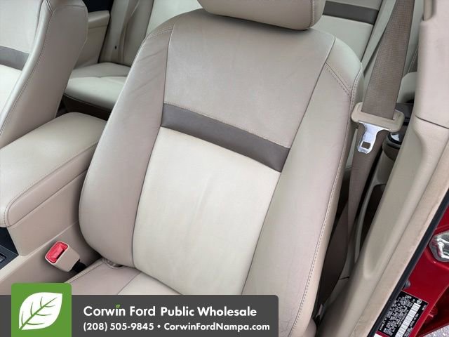 Used 2014 Toyota Camry XLE w/ Leather Package FWD image 24