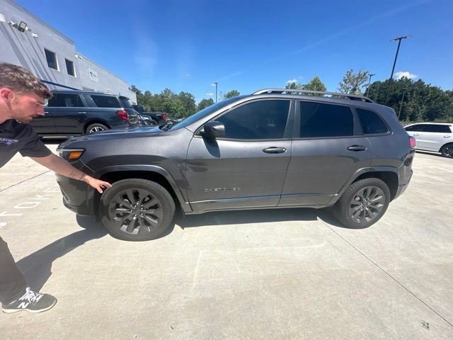 Used 2020 Jeep Cherokee High Altitude AWD/4WD image 3