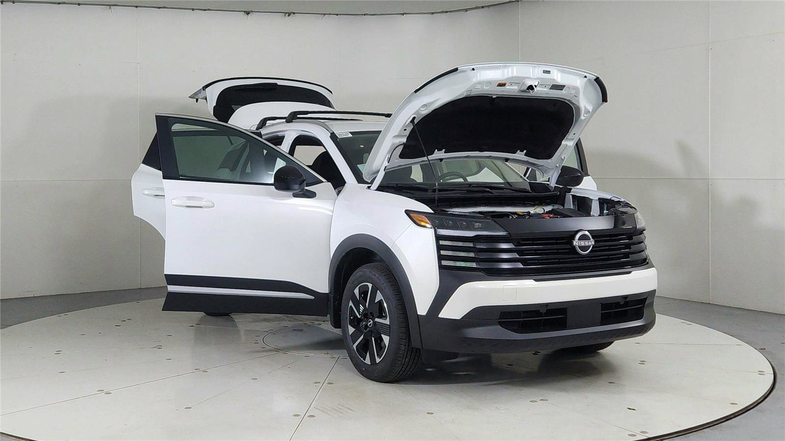 New 2026 Nissan Kicks SV w/ Cold Weather Package image 9