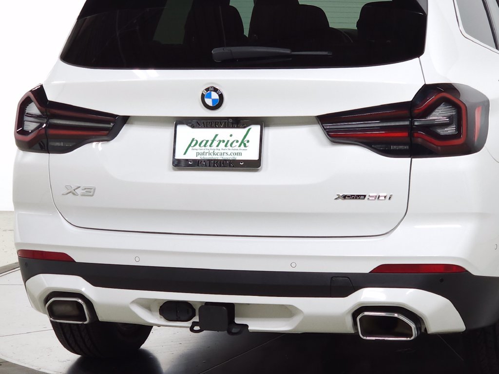 Used 2023 BMW X3 xDrive30i w/ Premium Package w/ZPA AWD/4WD image 7