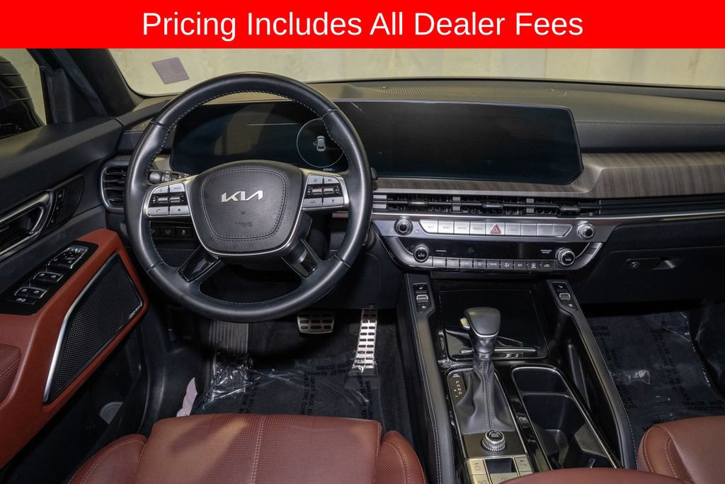 Certified 2024 Kia Telluride SX w/ Towing Package FWD image 7