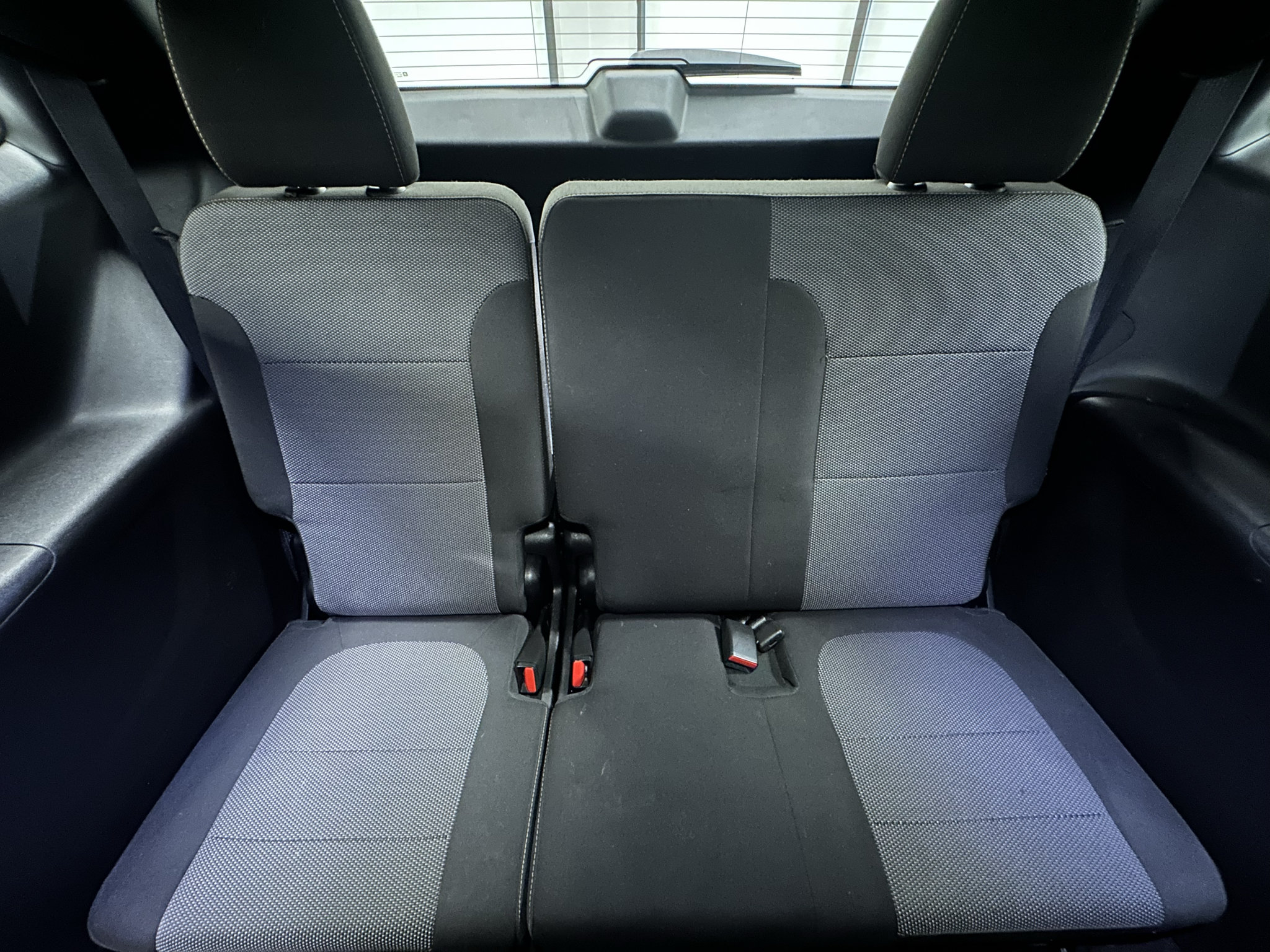 Used 2018 Chevrolet Traverse LS FWD image 18