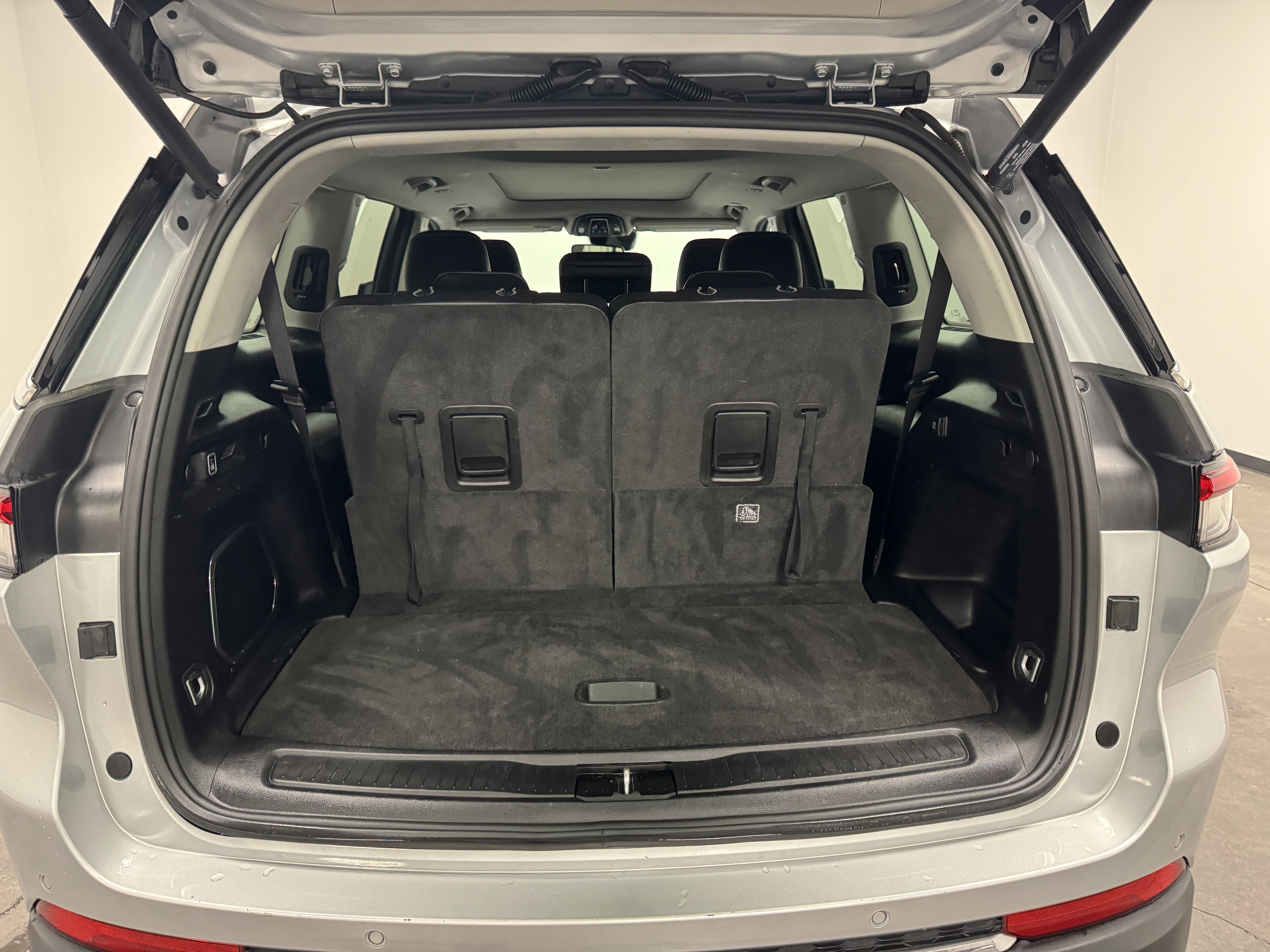 Used 2021 Jeep Grand Cherokee L Limited image 13