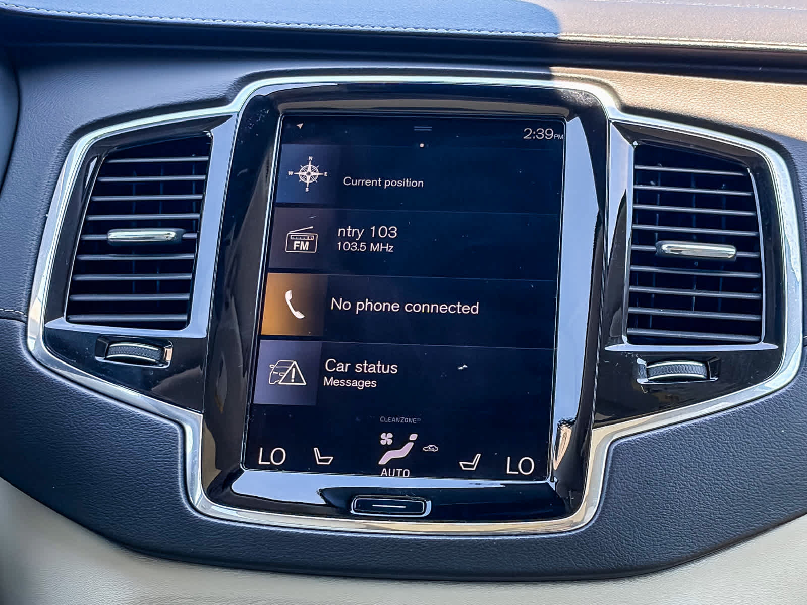 Used 2020 Volvo XC90 T6 Inscription w/ Protection Package Premier AWD/4WD image 13