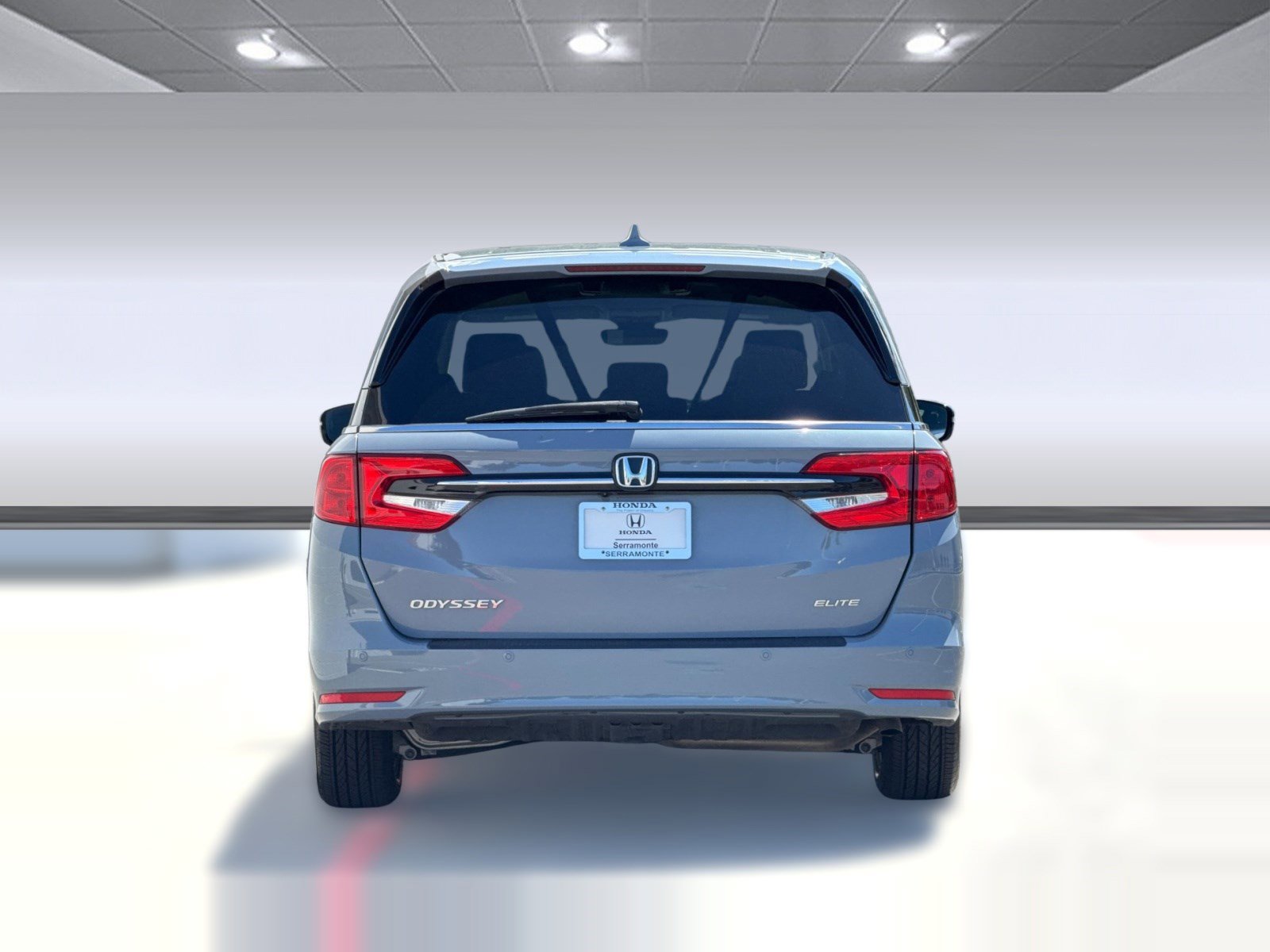 Used 2023 Honda Odyssey Elite image 9