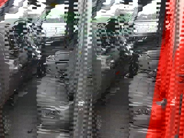 New 2025 GMC Sierra 1500 Elevation image 19