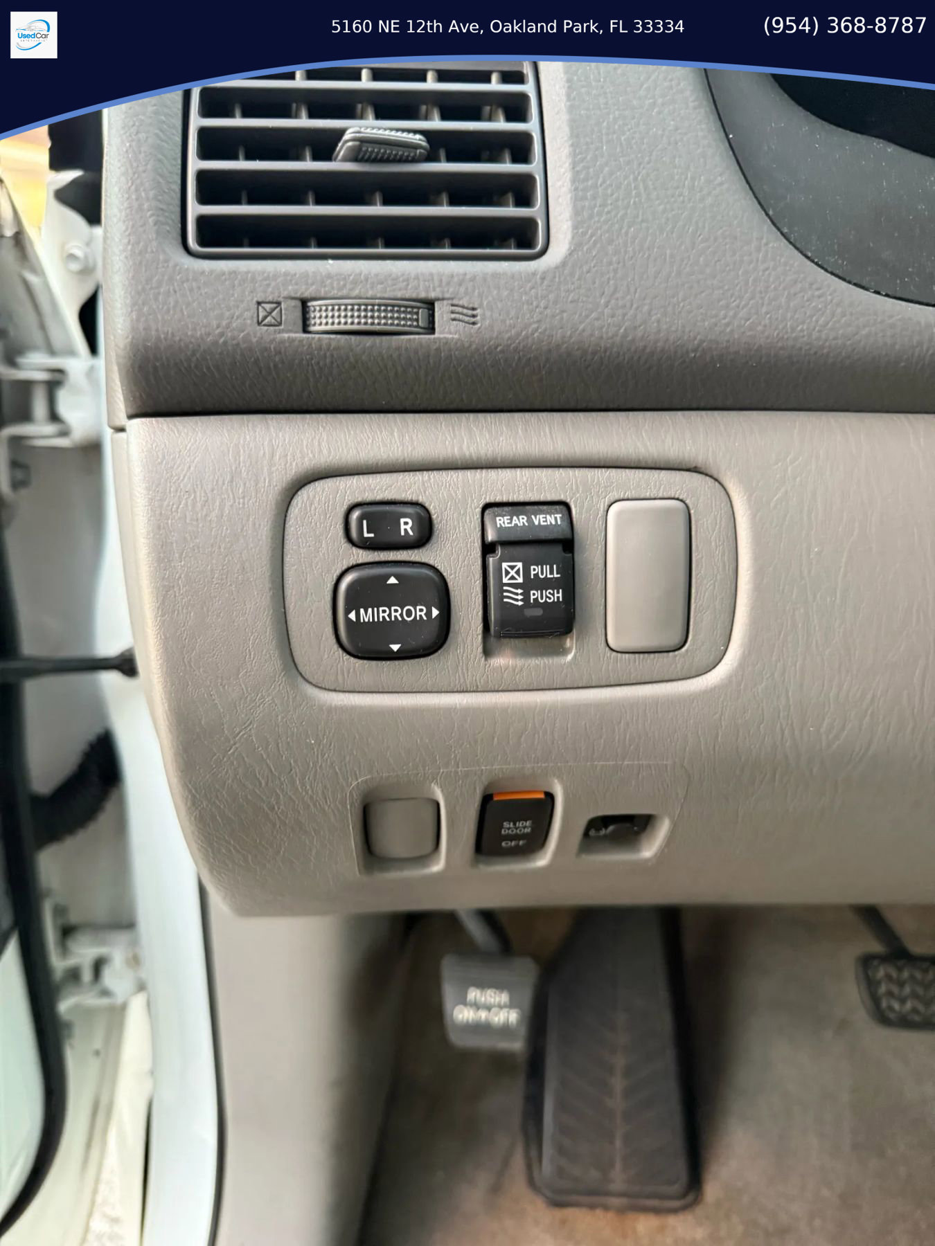 Used 2009 Toyota Sienna LE image 11