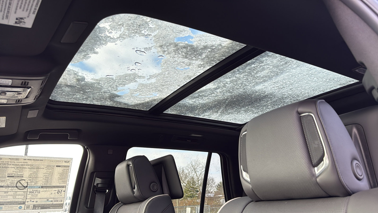 New 2026 Cadillac Escalade Luxury image 28