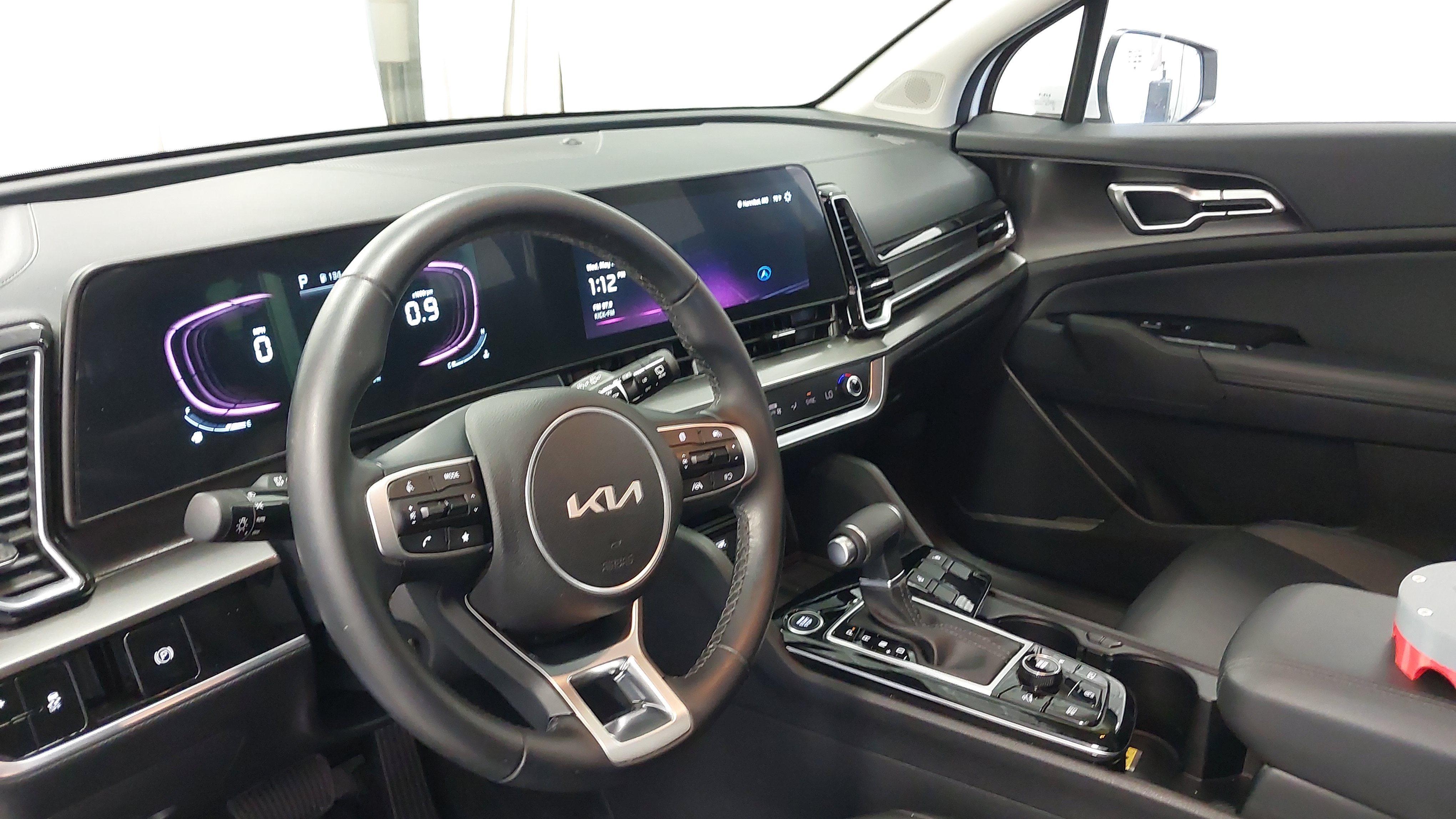 Used 2024 Kia Sportage EX FWD image 17