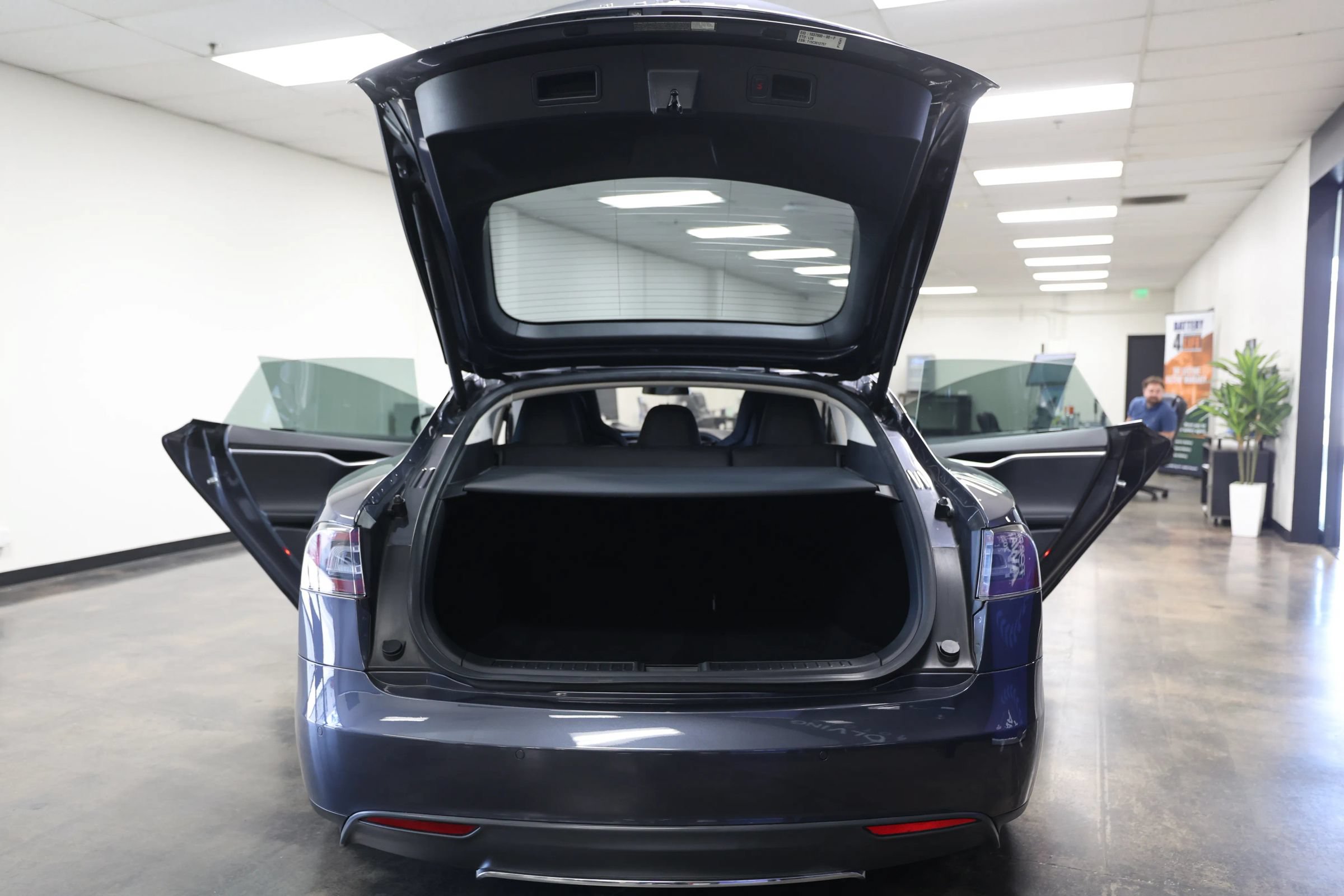 Used 2015 Tesla Model S 85D AWD/4WD image 48