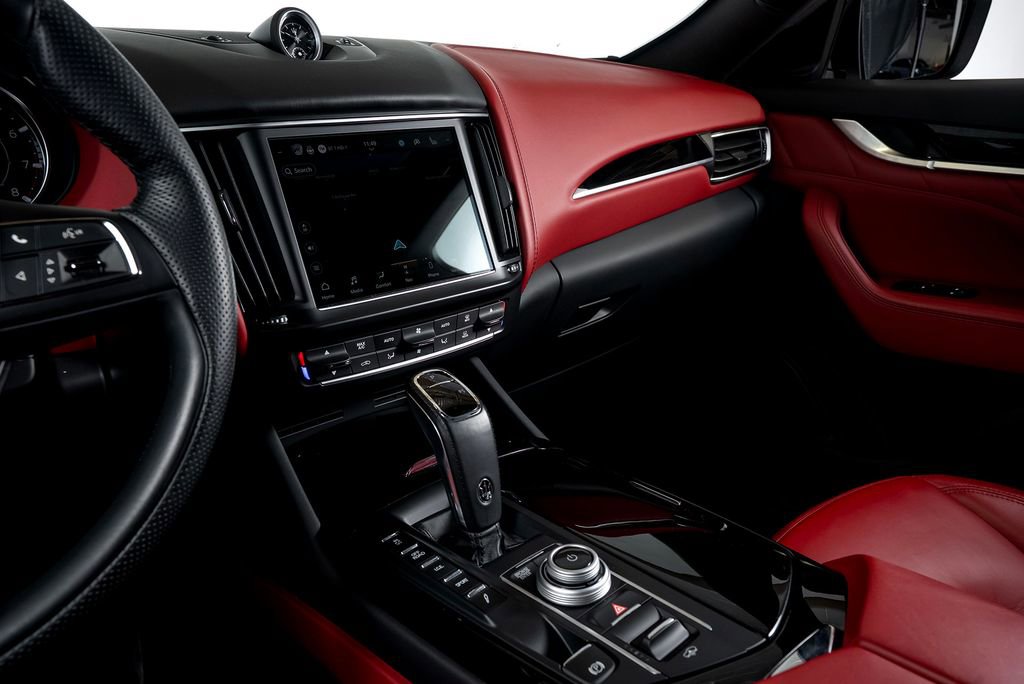 Used 2022 Maserati Levante GT image 28