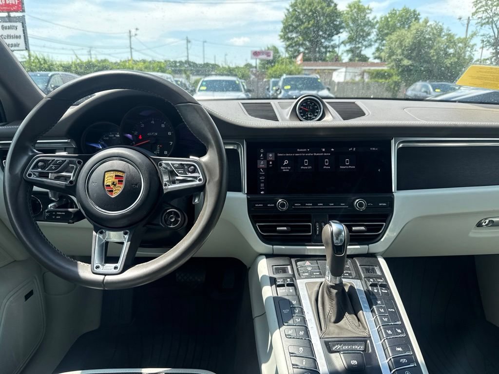 Used 2021 Porsche Macan GTS AWD/4WD image 25